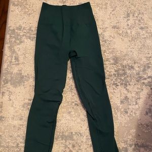 Green lululemon leggings